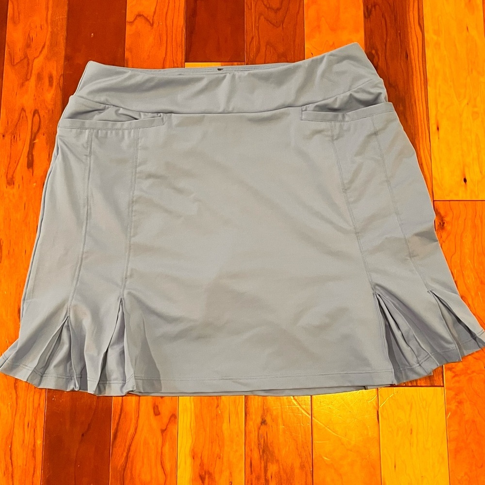 TAIL Athletic Skirt Womens Medium deep front pockets pickleball tennis Chic luxe